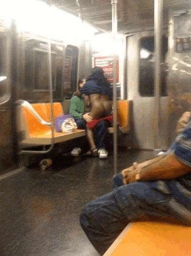 اعمال منافی عفت در مترو